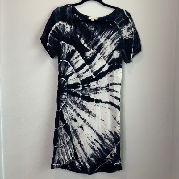 ecoskin Dresses & Skirts - Dye tie great summer dress
